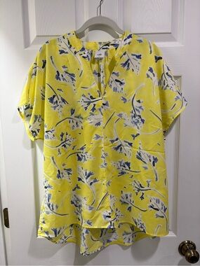 CAbi Yellow Floral V-Neck Short Sleeve Tunic